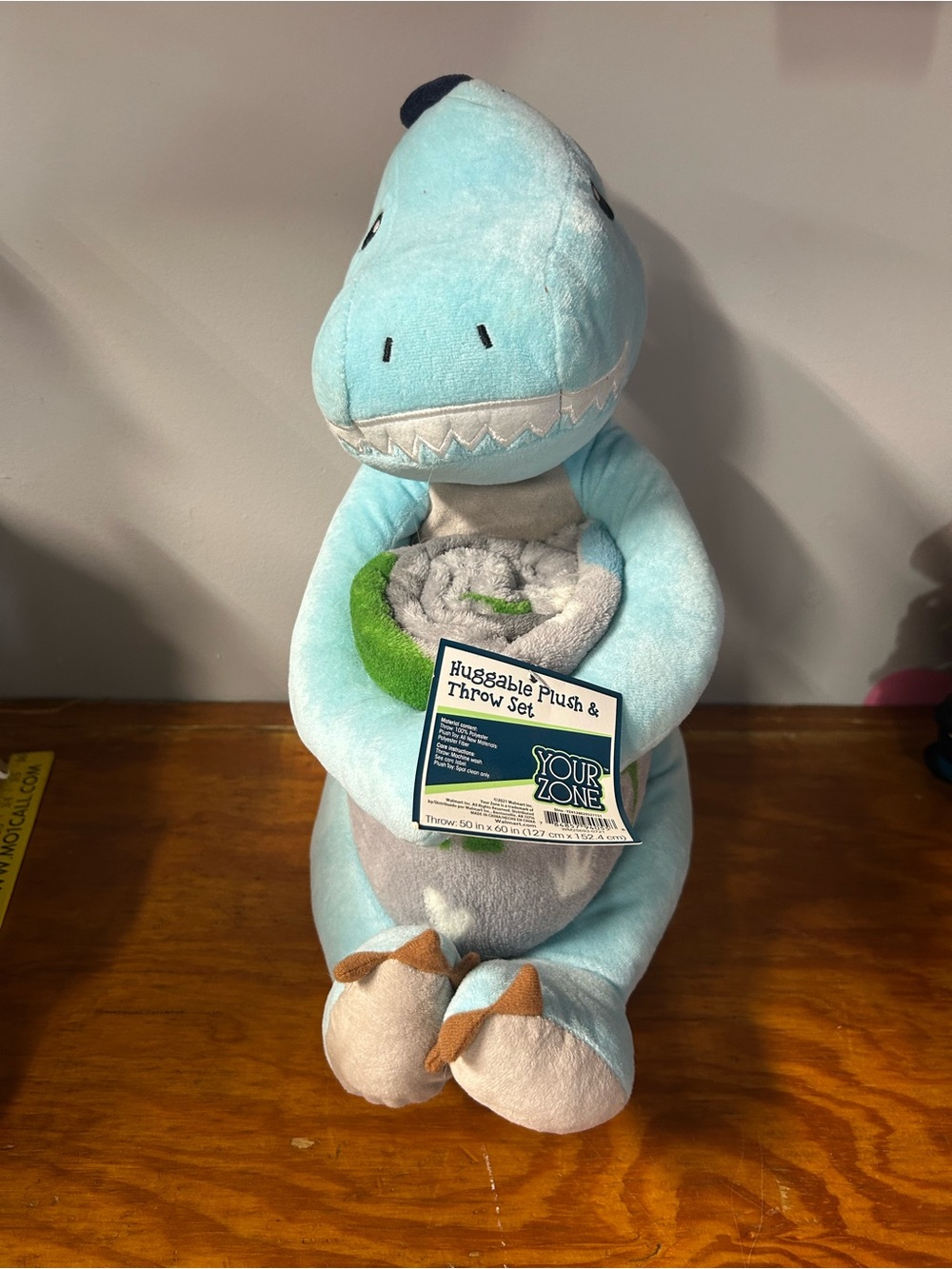 Huggable Plush & Throw Set - Blue Dinosaur - Your Zone